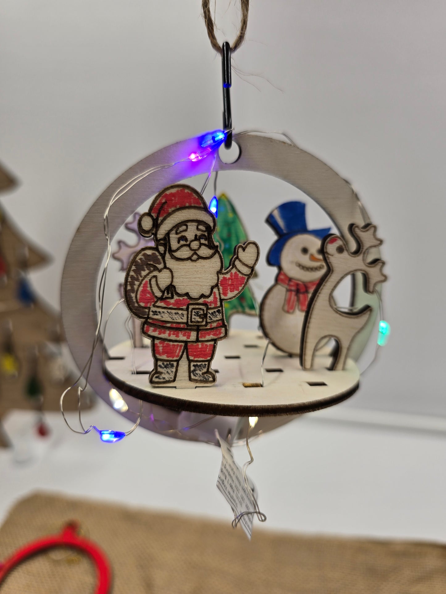Reusable Wooden Bauble with Tree, Snowman & Reindeer – FSC Poplar Ply: Colour it yourself!