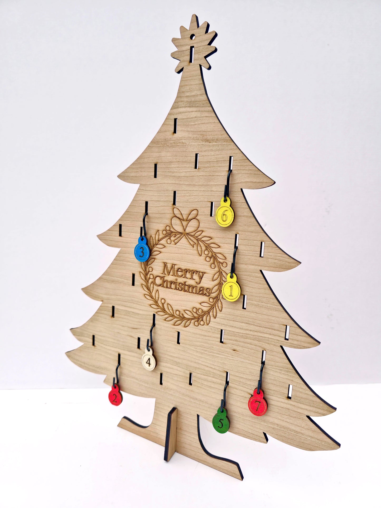 Reusable Advent Christmas Tree Set – Cherrywood MDF with Baubles, Lights & Keepsake Box
